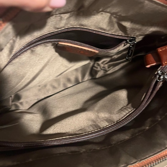 Genuine Leather Tote Bag in Brown - Women’s Everyday Shoulder Bag - Picture 5 of 12